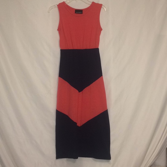 Navy and Coral Dress - Picture 2 of 4